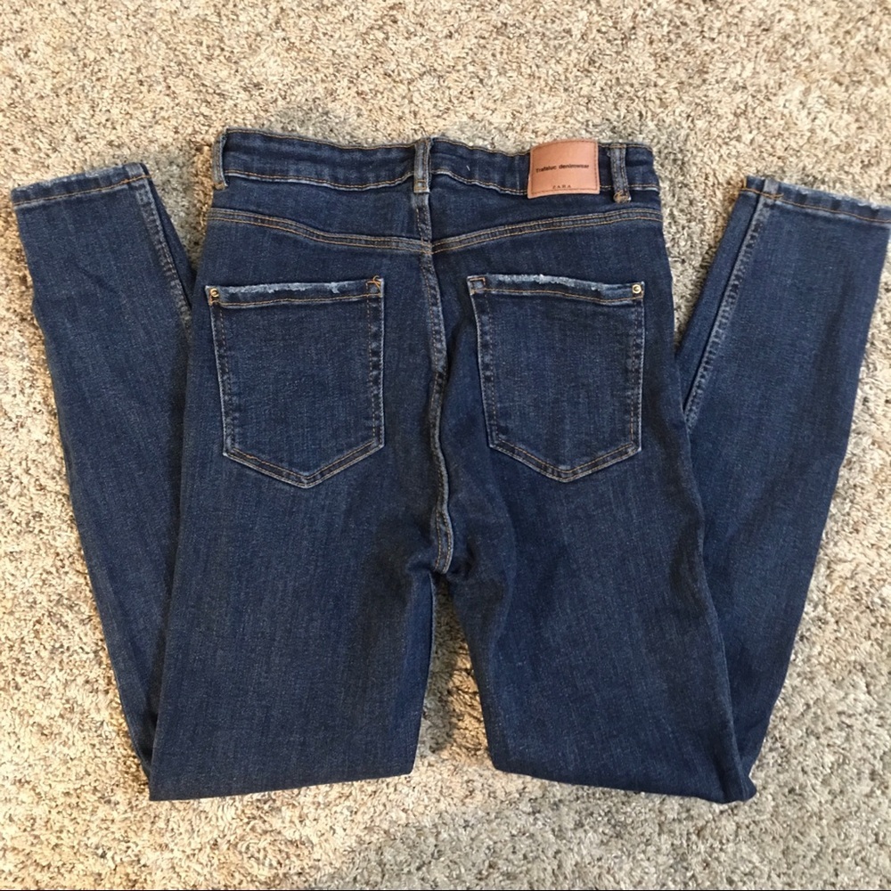 Zara Trafaluc Jeans - Picture 2 of 6